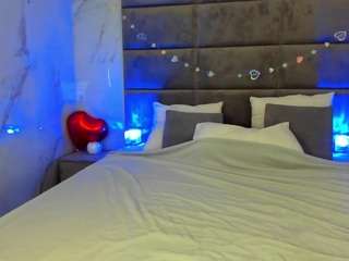 amy-hall live cam profile