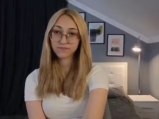 cheryl-johnson's Live Sex Cam Show