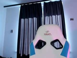 dariana-grey webcam
