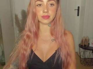 delightcoralie Live Webcam on CamSoda