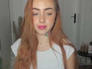 delightcoralie webcam model