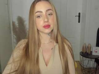 delightcoralie Live Webcam on CamSoda