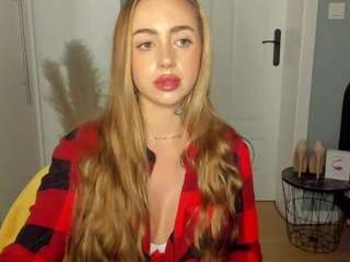 delightcoralie webcam