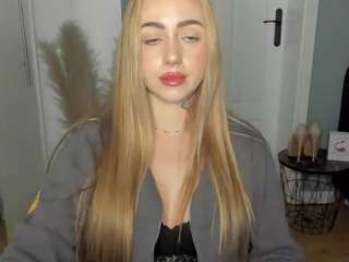 delightcoralie webcam