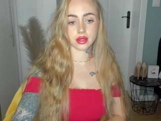 delightcoralie webcam