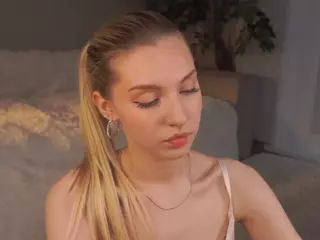 ElviaBaskett's Live Sex Cam Show