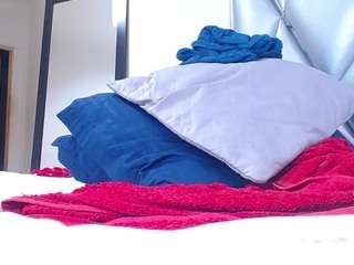  goldenn-ass1 chat room