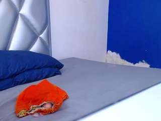 goldenn-ass1 Live Webcam on CamSoda