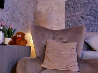 liianna's CamSoda show and profile