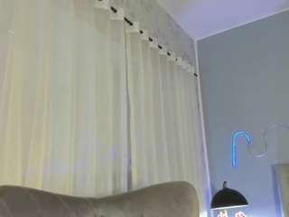 BlondeHotMilf Liiana