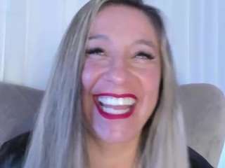 BlondeHotMilf Liiana