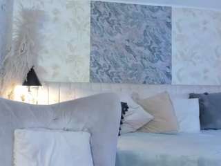 BlondeHotMilf Liiana