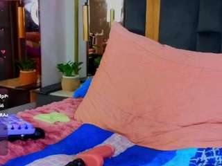 MadyJackson live webcam show
