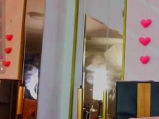 MadyJackson live webcam show