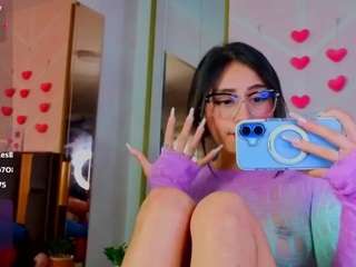 MadyJackson live webcam show