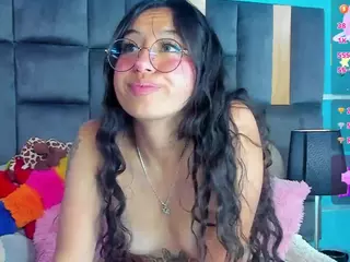 MadyJackson's Live Sex Cam Show