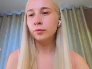 MaureenFinch's Live Sex Cam Show