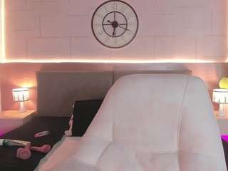 megan-charles