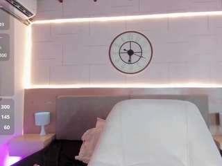 megan-charles Sex Cam Show
