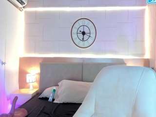 megan-charles Sex Cam Show
