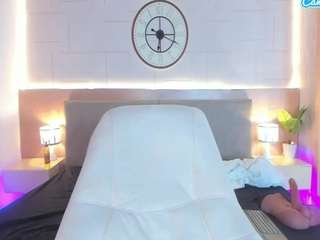 megan-charles Sex Cam Show