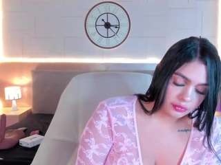 Megan Charles live webcam show