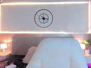 Megan Charles live webcam show