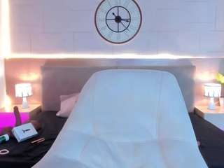Megan Charles live webcam show