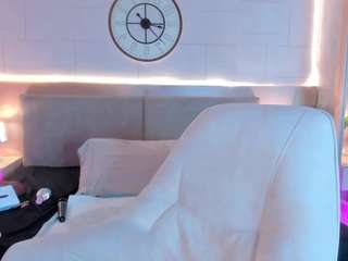 Megan Charles live webcam show