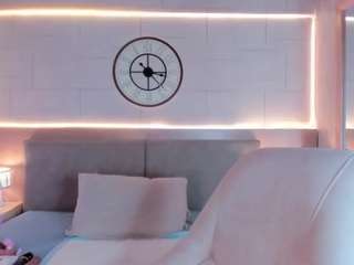 megan-charles Live Webcam on CamSoda