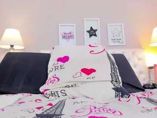 megan-loviitz webcam model