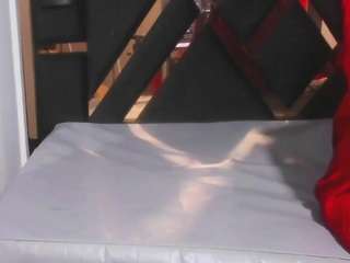 sara-tompsonn webcam