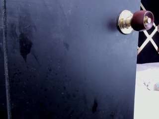  sara-tompsonn chat room