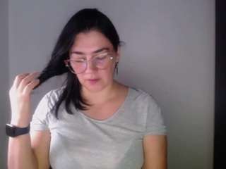 theaisart's CamSoda show and profile