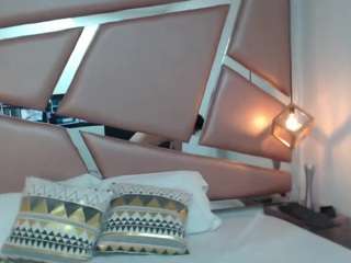 xhotdesire-fx Live Webcam on CamSoda