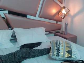 xhotdesire-fx Live Webcam on CamSoda