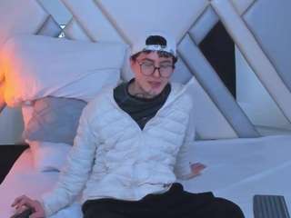 xhotdesire-fx webcam model