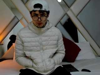 xhotdesire-fx live cam preview
