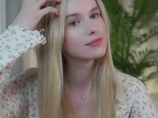  ainsleybrainard chat room