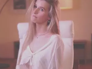 AinsleyBrainard's Live Sex Cam Show