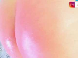 atenea-jonson live cam profile