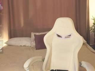 betty-perez live cam profile