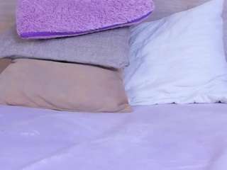 dakotagloss Live Webcam on CamSoda