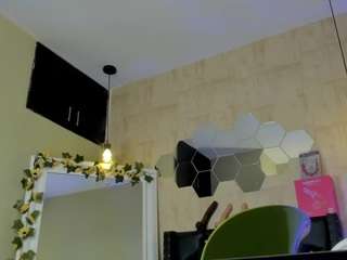 Franshesskaa live cam preview