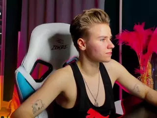 Jean-Wilsons's Live Sex Cam Show
