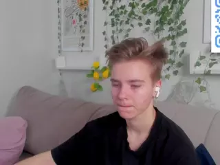 Jean-Wilsons's Live Sex Cam Show
