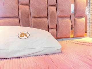  lilian-starfire chat room