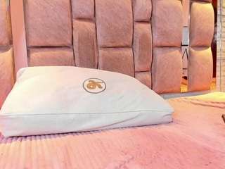  lilian-starfire chat room