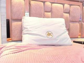  lilian-starfire chat room