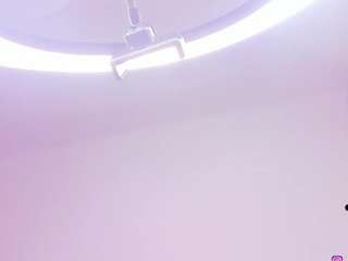 lilian-starfire Live Webcam on CamSoda